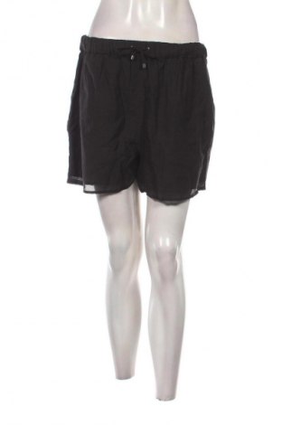 Γυναικείο κοντό παντελόνι About You, Μέγεθος M, Χρώμα Μαύρο, Τιμή 9,48 €