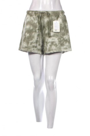 Damen Shorts Levi's, Größe M, Farbe Grün, Preis 27,84 €