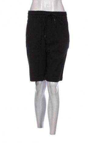 Дамски къс панталон Lindbergh, Размер M, Цвят Черен, Цена 54,00 лв.