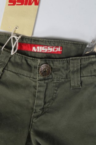 Pantaloni scurți de femei Miss Sixty, Mărime XS, Culoare Verde, Preț 85,99 Lei