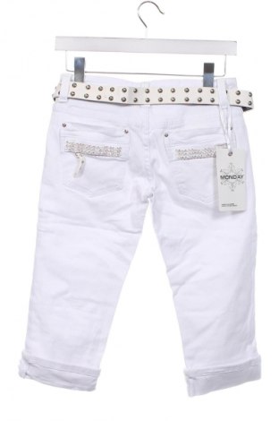 Dámske kraťasy  Monday Denim, Veľkosť M, Farba Biela, Cena  41,95 €