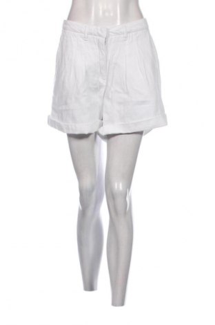 Дамски къс панталон U.S. Polo Assn., Размер XL, Цвят Бял, Цена 54,00 лв.