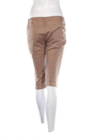 Damen Shorts United Colors Of Benetton, Größe L, Farbe Beige, Preis 9,99 €