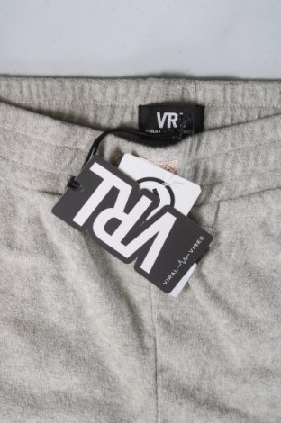 Damen Shorts Viral Vibes, Größe XS, Farbe Grau, Preis € 7,99