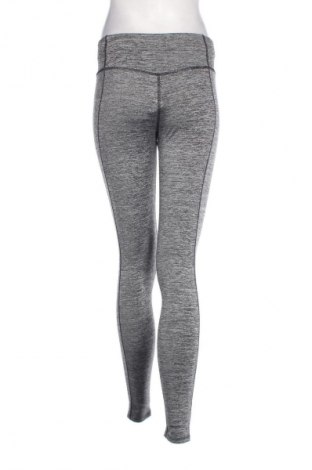 Damen Leggings Bershka, Größe M, Farbe Grau, Preis 12,00 €