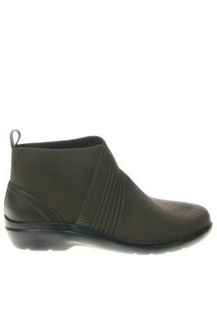 Dámske topánky  Clarks, Veľkosť 38, Farba Zelená, Cena  48,76 €