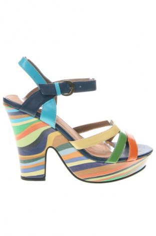 Дамски обувки Cristian Lay, Размер 38, Цвят Многоцветен, Цена 62,00 лв.