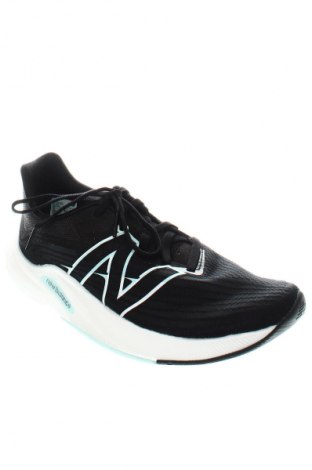 Obuwie damskie New Balance, Rozmiar 39, Kolor Czarny, Cena 541,09 zł