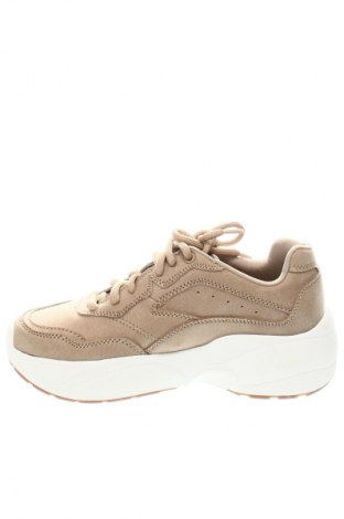 Damenschuhe Pull&Bear, Größe 36, Farbe Beige, Preis 31,96 €