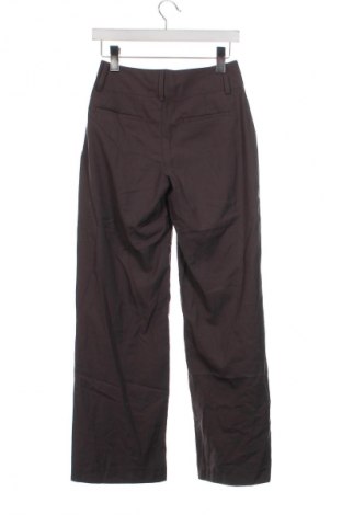 Pantaloni de femei, Mărime M, Culoare Gri, Preț 30,99 Lei