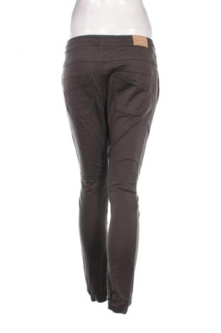 Damenhose, Größe L, Farbe Grün, Preis 5,99 €