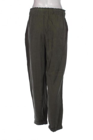 Pantaloni de femei, Mărime L, Culoare Verde, Preț 76,99 Lei