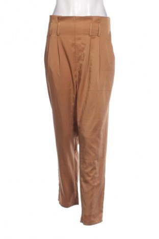 Damenhose, Größe M, Farbe Beige, Preis € 2,99