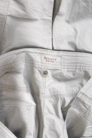 Pantaloni de femei Bexleys, Mărime XL, Culoare Gri, Preț 68,99 Lei