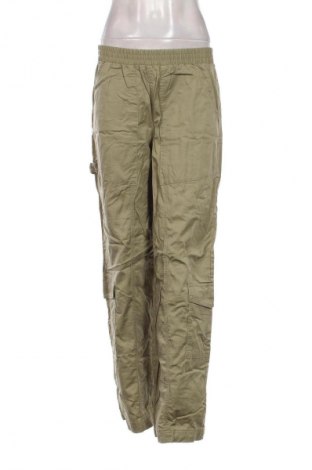 Дамски панталон Cotton On, Размер S, Цвят Зелен, Цена 11,60 лв.
