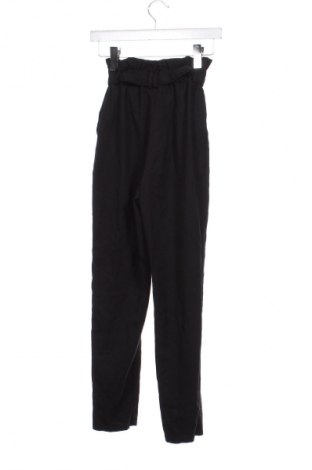 Pantaloni de femei H&M, Mărime XS, Culoare Negru, Preț 33,99 Lei