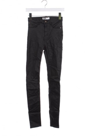 Γυναικείο παντελόνι Jdy, Μέγεθος S, Χρώμα Μαύρο, Τιμή 12,57 €
