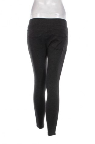 Damenhose Matty M, Größe M, Farbe Grau, Preis 4,49 €