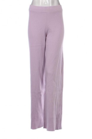 Damenhose NA-KD, Größe M, Farbe Lila, Preis 13,99 €