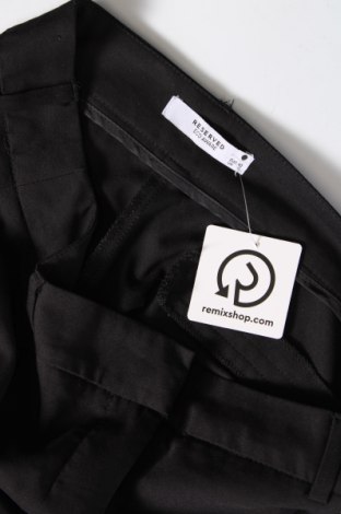 Pantaloni de femei Reserved, Mărime M, Culoare Negru, Preț 33,99 Lei