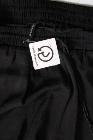 Pantaloni de femei Stradivarius, Mărime L, Culoare Negru, Preț 46,63 Lei