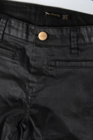 Pantaloni de femei Stradivarius, Mărime XXS, Culoare Negru, Preț 28,99 Lei