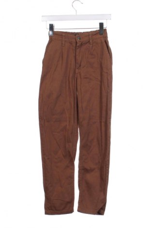 Дамски панталон Trendyol, Размер XS, Цвят Кафяв, Цена 66,09 лв.