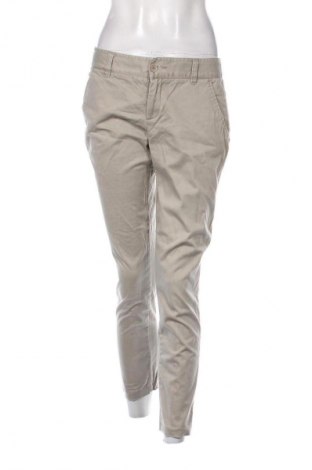 Pantaloni de femei United Colors Of Benetton, Mărime M, Culoare Bej, Preț 67,99 Lei