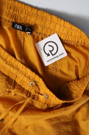 Damenhose Zara, Größe L, Farbe Gelb, Preis 9,99 €