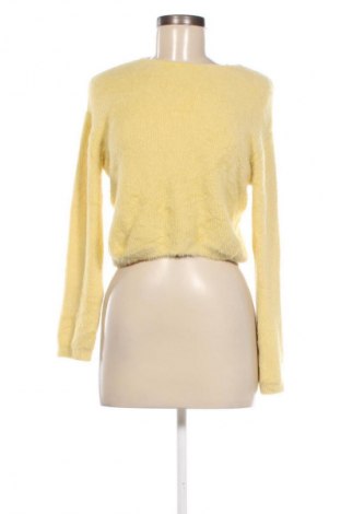 Дамски пуловер Pull&Bear, Размер S, Цвят Жълт, Цена 15,95 лв.