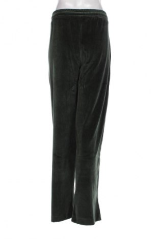 Pantaloni trening de femei A Lot Less x About You, Mărime L, Culoare Verde, Preț 305,92 Lei