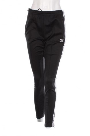 Γυναικείο αθλητικό παντελόνι Adidas, Μέγεθος M, Χρώμα Μαύρο, Τιμή 26,37 €