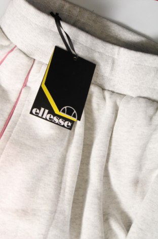 Дамско спортно долнище Ellesse, Размер XS, Цвят Сив, Цена 19,49 лв.