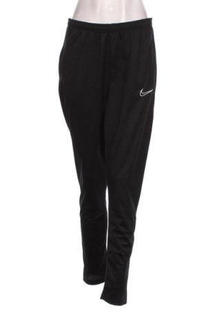 Pantaloni trening de femei Nike, Mărime M, Culoare Negru, Preț 168,26 Lei