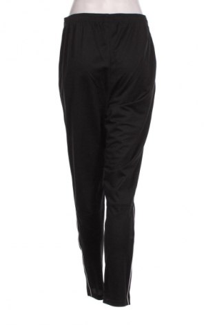 Pantaloni trening de femei Nike, Mărime M, Culoare Negru, Preț 305,92 Lei