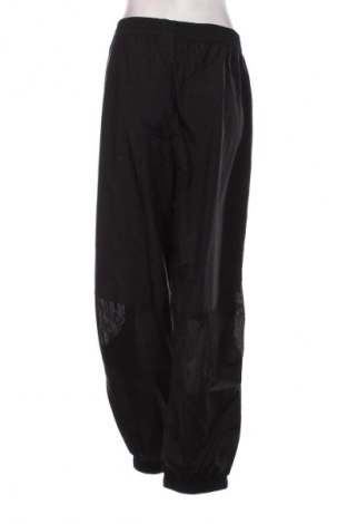 Pantaloni trening de femei Reebok, Mărime XL, Culoare Negru, Preț 305,92 Lei