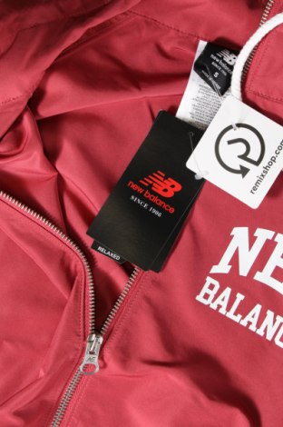 Dámsky športový vrch  New Balance, Veľkosť S, Farba Červená, Cena  55,67 €