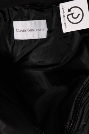 Дамско яке Calvin Klein Jeans, Размер XL, Цвят Черен, Цена 176,49 лв.