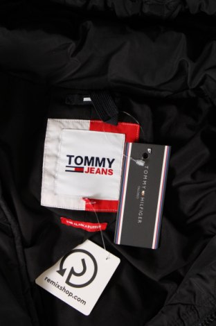 Дамско яке Tommy Jeans, Размер M, Цвят Черен, Цена 228,99 лв.