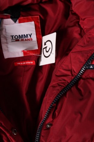 Kurtka damska Tommy Jeans, Rozmiar M, Kolor Czerwony, Cena 1 218,99 zł