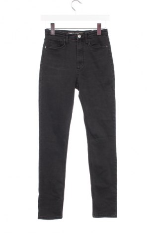 Kinderjeans H&M, Größe 13-14y/ 164-168 cm, Farbe Grau, Preis 5,01 €