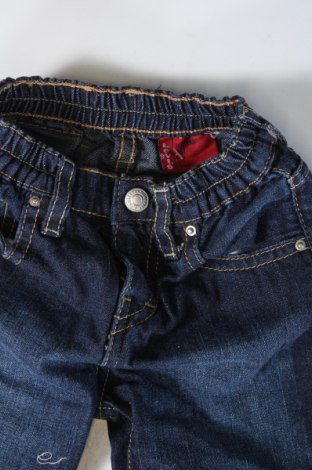 Dětské džíny  Levi's, Velikost 3-6m/ 62-68 cm, Barva Modrá, Cena  459,00 Kč