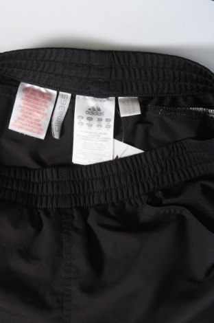 Pantaloni scurți pentru copii Adidas, Mărime 8-9y/ 134-140 cm, Culoare Negru, Preț 62,99 Lei