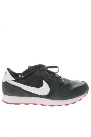 Kinderschuhe Nike, Größe 37, Farbe Schwarz, Preis 72,29 €