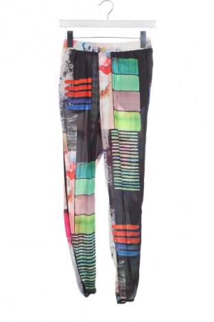 Kinderhose, Größe 10-11y/ 146-152 cm, Farbe Mehrfarbig, Preis € 10,74