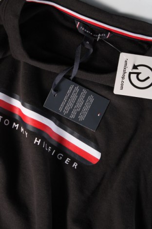 Мъжка блуза Tommy Hilfiger, Размер M, Цвят Черен, Цена 55,99 лв.