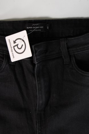 Herren Jeans, Größe M, Farbe Grau, Preis € 20,18