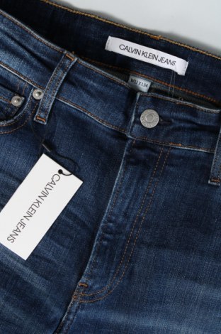 Мъжки дънки Calvin Klein Jeans, Размер M, Цвят Син, Цена 187,00 лв.