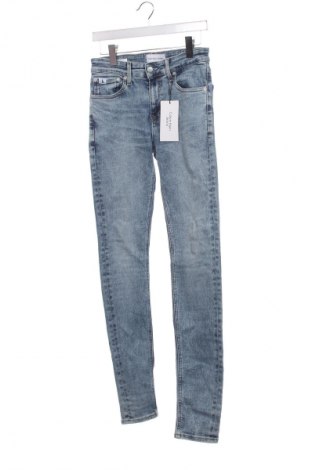 Мъжки дънки Calvin Klein Jeans, Размер XS, Цвят Син, Цена 84,15 лв.
