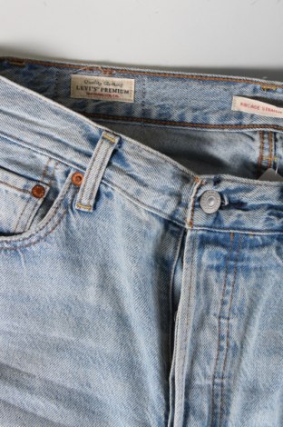 Мъжки дънки Levi's, Размер M, Цвят Син, Цена 172,00 лв.